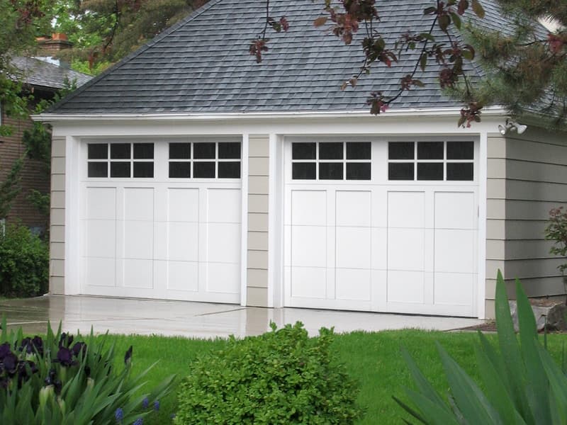 What sizes Do Commerical Garage Doors Come In?￼