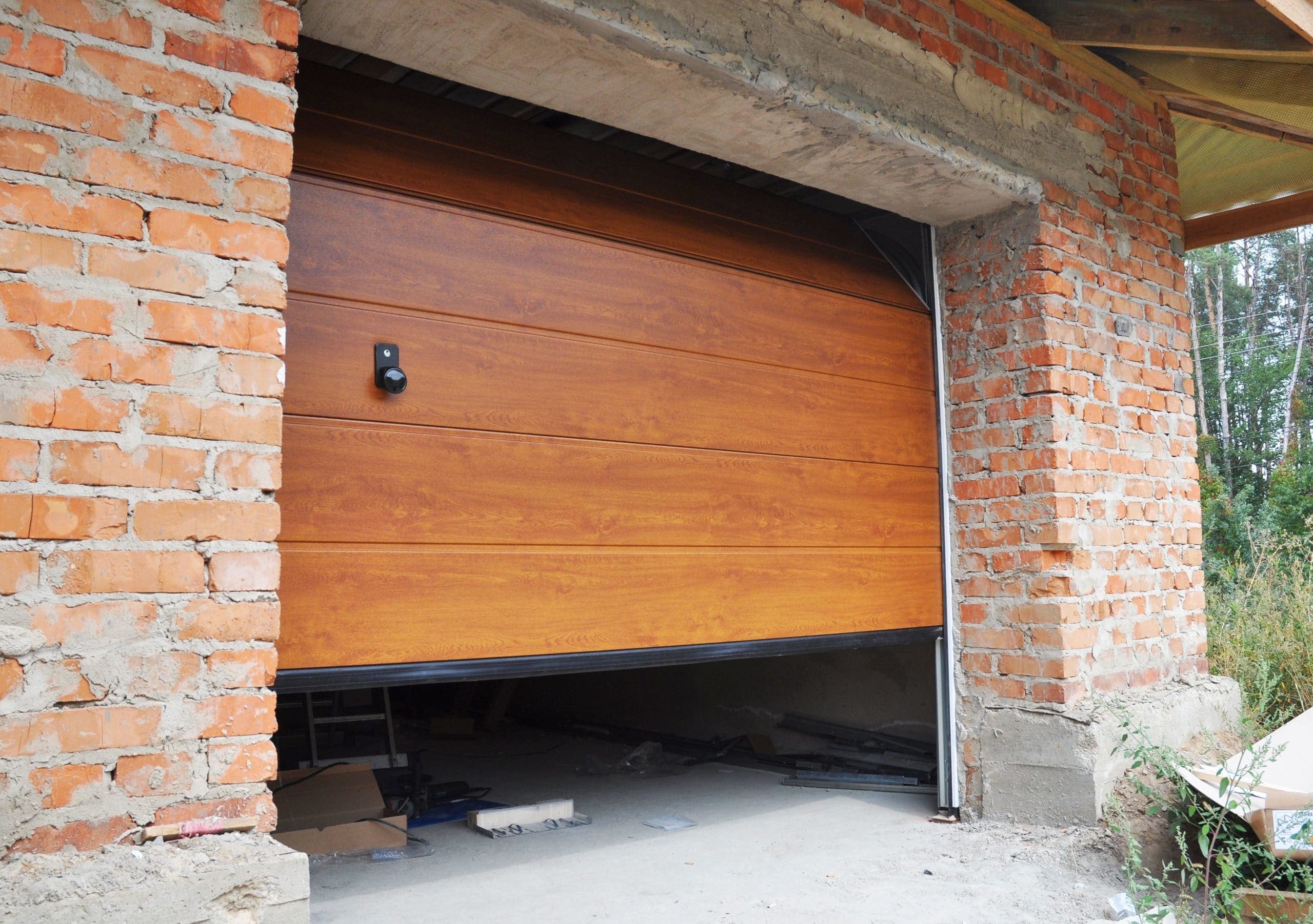 Garage Door Won't Close? Here's What You Need to Know