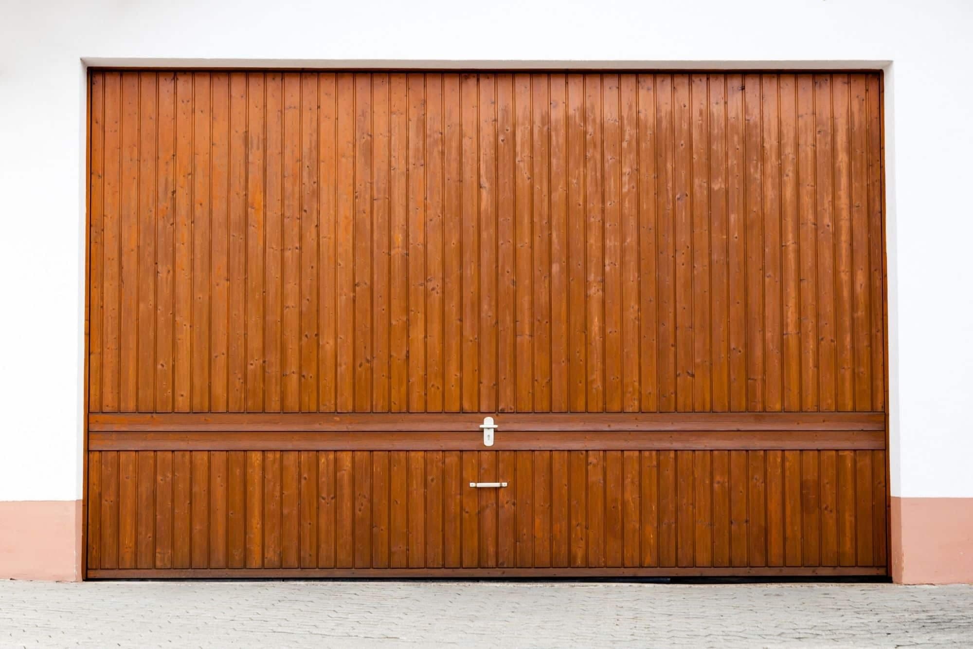 Garage Door Service–Keep Your Door in Top Condition!