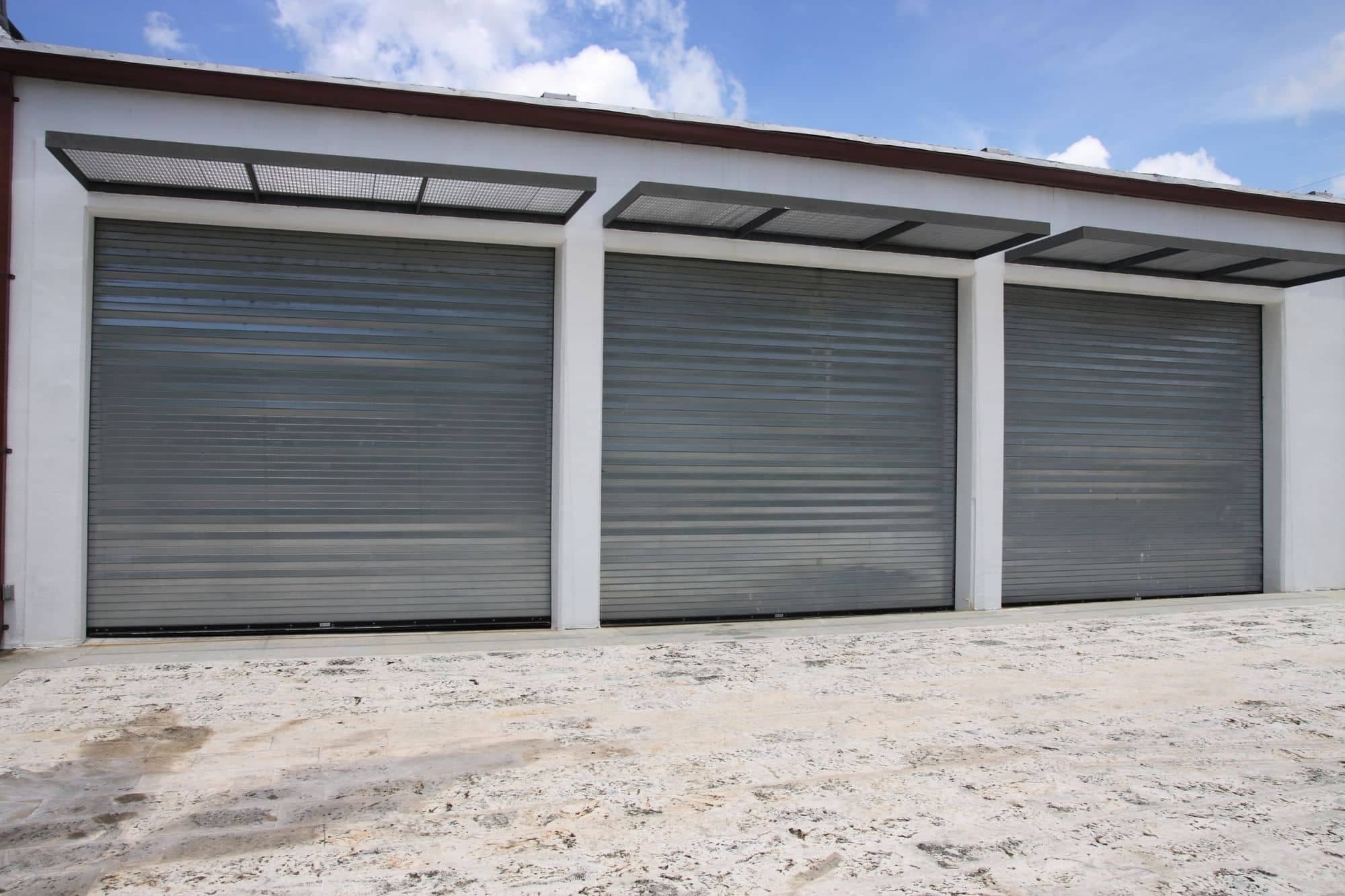 Overhead Garage Door Repair: What Homeowners Need To Know