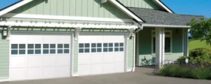 traditional-wood-garage-door-453