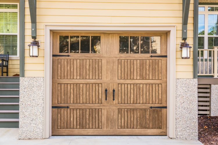 Impression-Vertical-Long-Panel-Model-7800-(983)-Clay-8-Window-750x500-f4d04b9